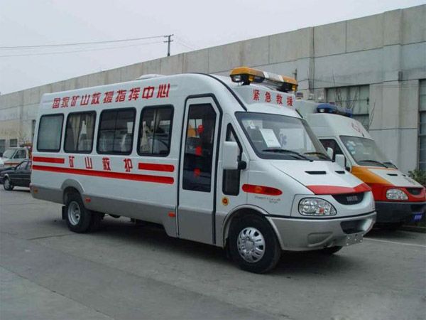 救護車生產廠家的發展趨勢如何？一篇文章告訴你。01