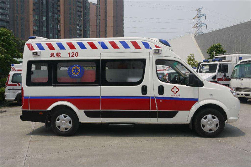 救護(hù)車品牌怎么選？看這一點你就知道了。01
